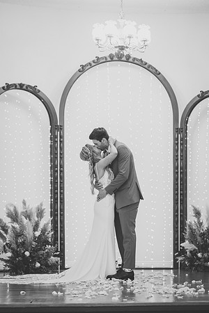 H&Dwedding120BW