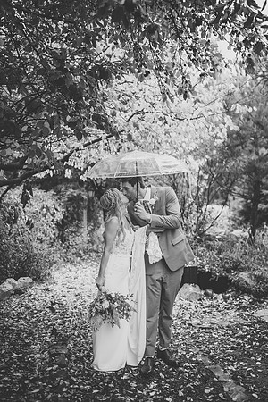 H&Dwedding210BW