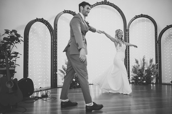 H&Dwedding280BW