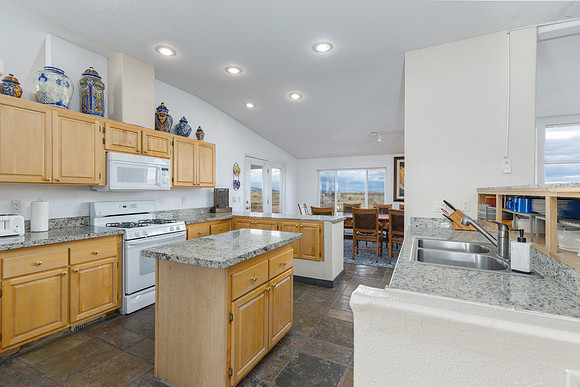 1591 north beach road_D Bingham_14_Web