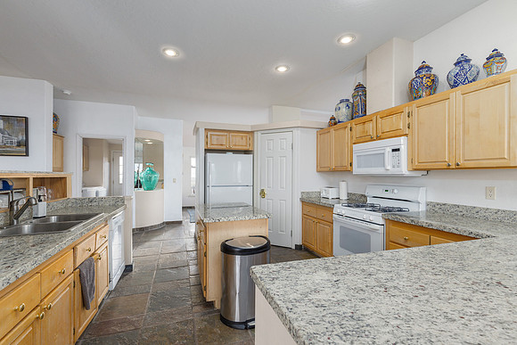 1591 north beach road_D Bingham_17_Web