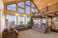 2930 country club_holiday01_web