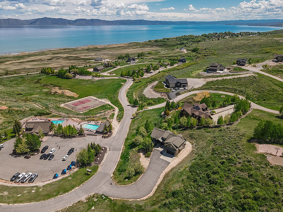353 Reserve Dr_47_Web