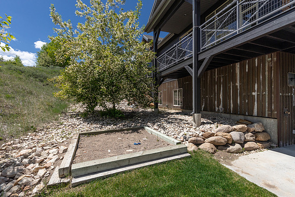 353 Reserve Dr_38_Print