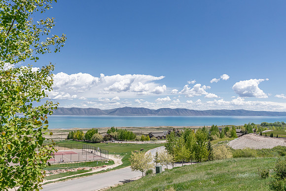 353 Reserve Dr_39_Print