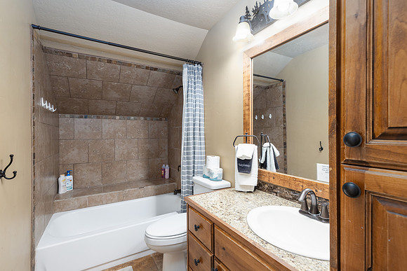 2930 Country Club Way_21_Print